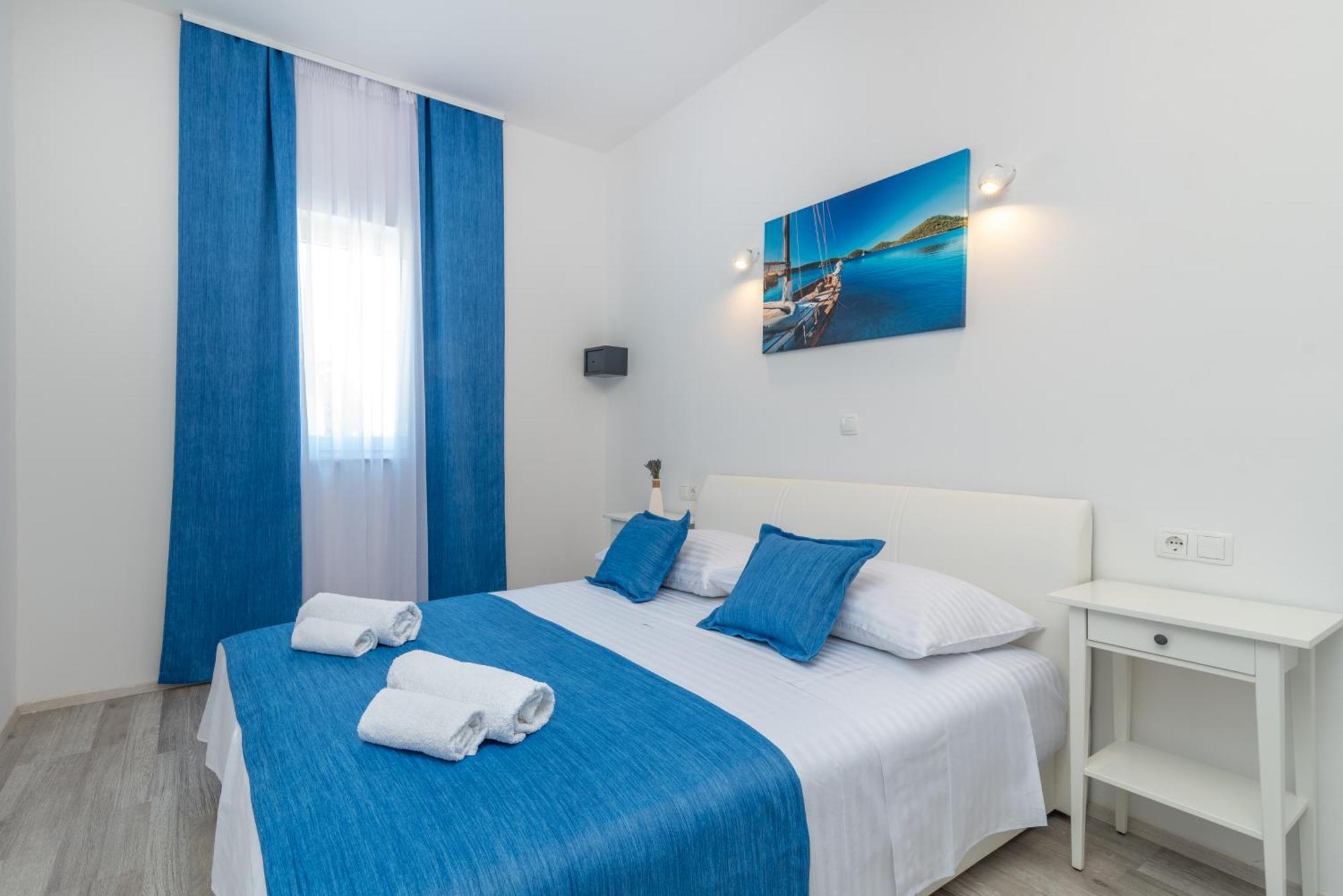Villa Lux Trogir Exterior photo